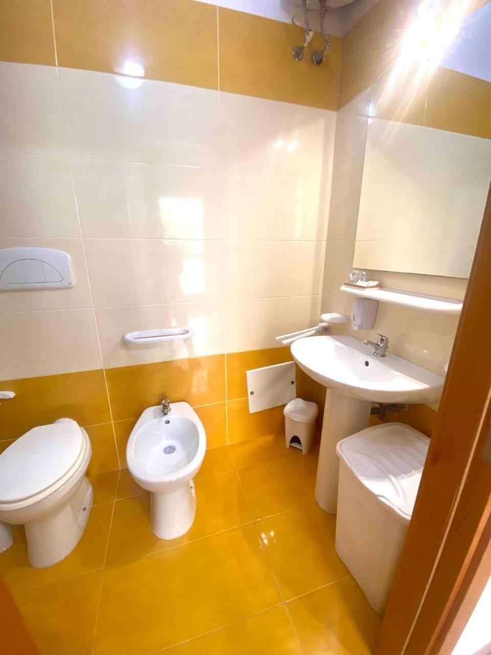 B&B Vistadamare Torre Specchia Ruggeri Exterior photo