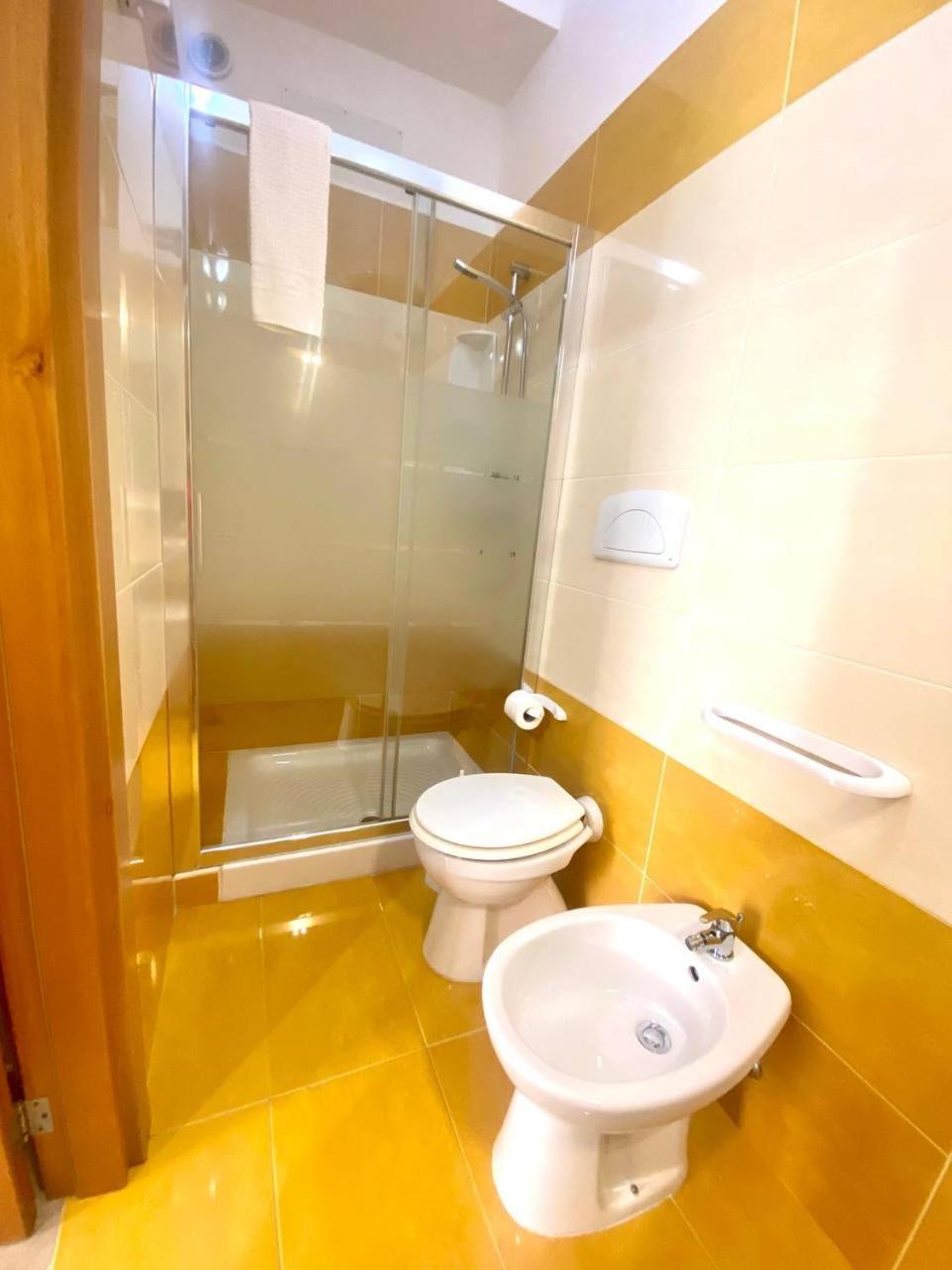 B&B Vistadamare Torre Specchia Ruggeri Exterior photo