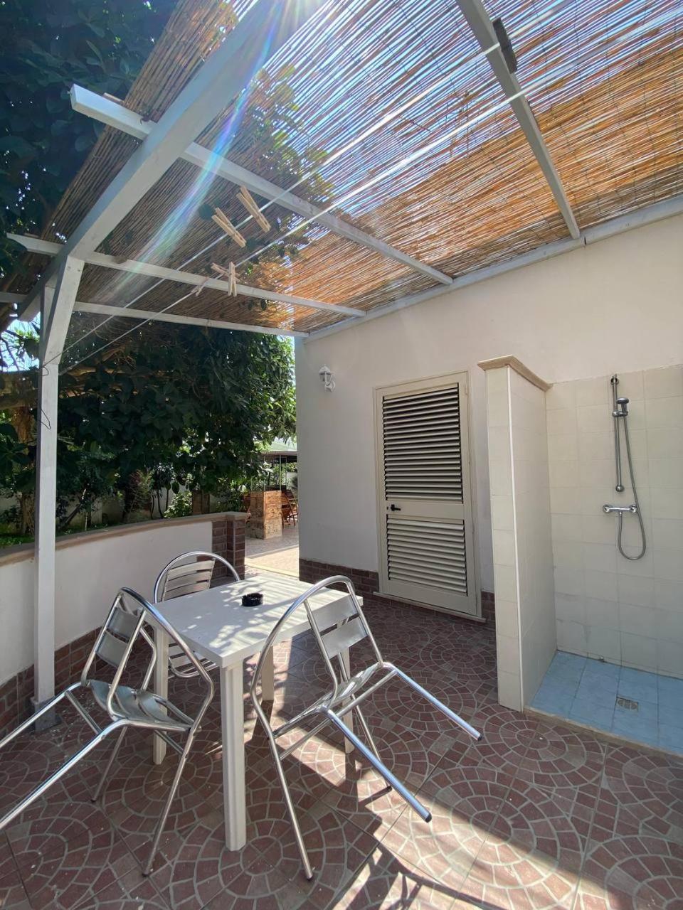 B&B Vistadamare Torre Specchia Ruggeri Exterior photo
