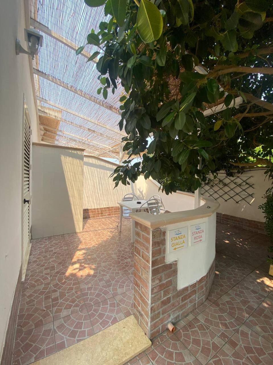 B&B Vistadamare Torre Specchia Ruggeri Exterior photo