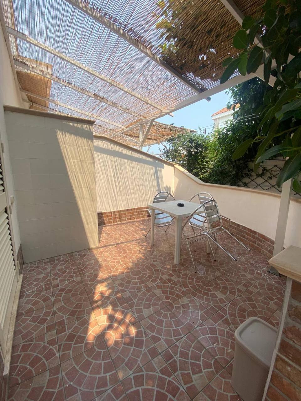 B&B Vistadamare Torre Specchia Ruggeri Exterior photo